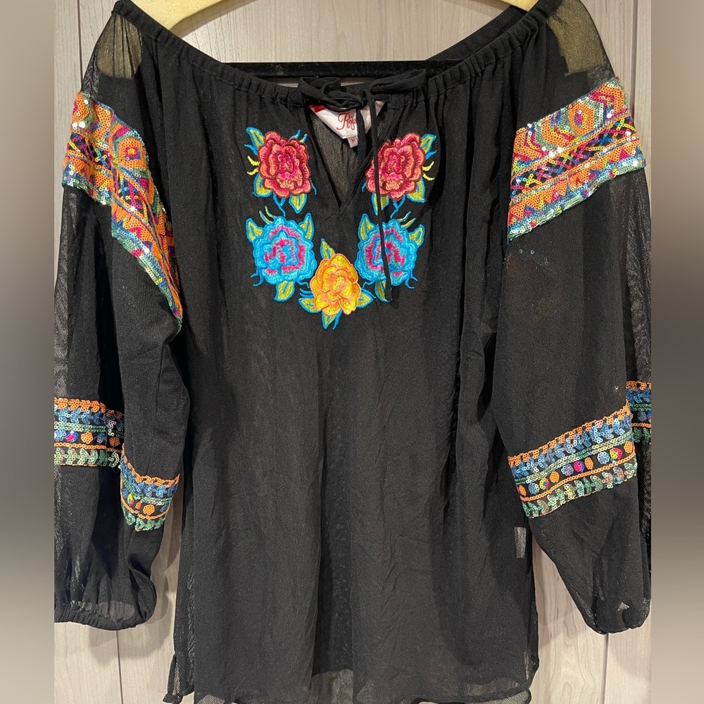 ROJA TOP. BLACK BEAUTIFUL COLORFUL EMBROIDERY AND SEQUINS